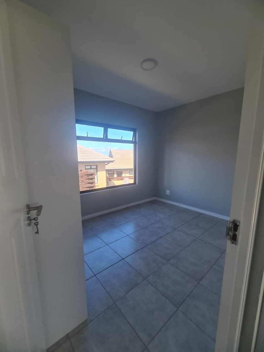 2 Bedroom Property for Sale in Kidds Beach Eastern Cape